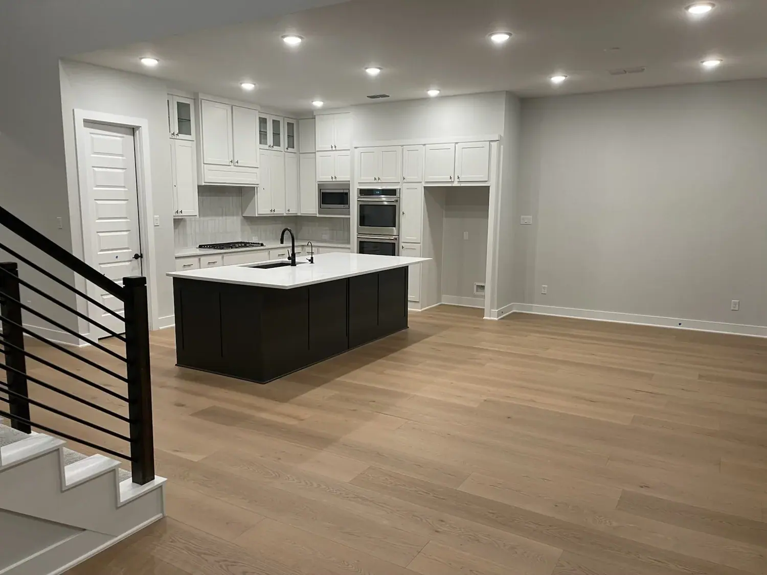 Kitchen & Countertops by Sharp Floors & Remodeling